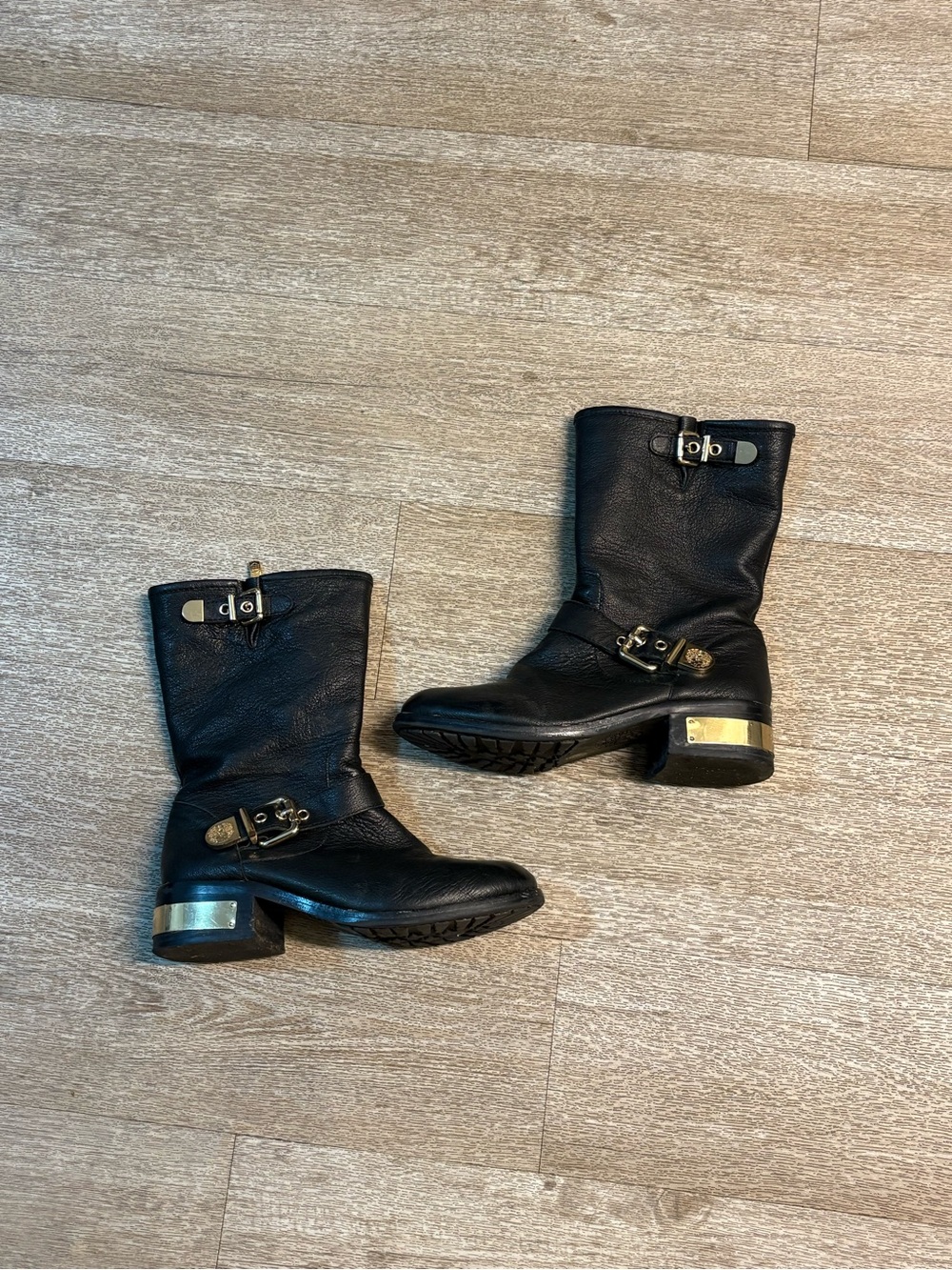 VINCE CAMUTO BLACK WINCHELL MOTO  WOMENS SIZE 8M